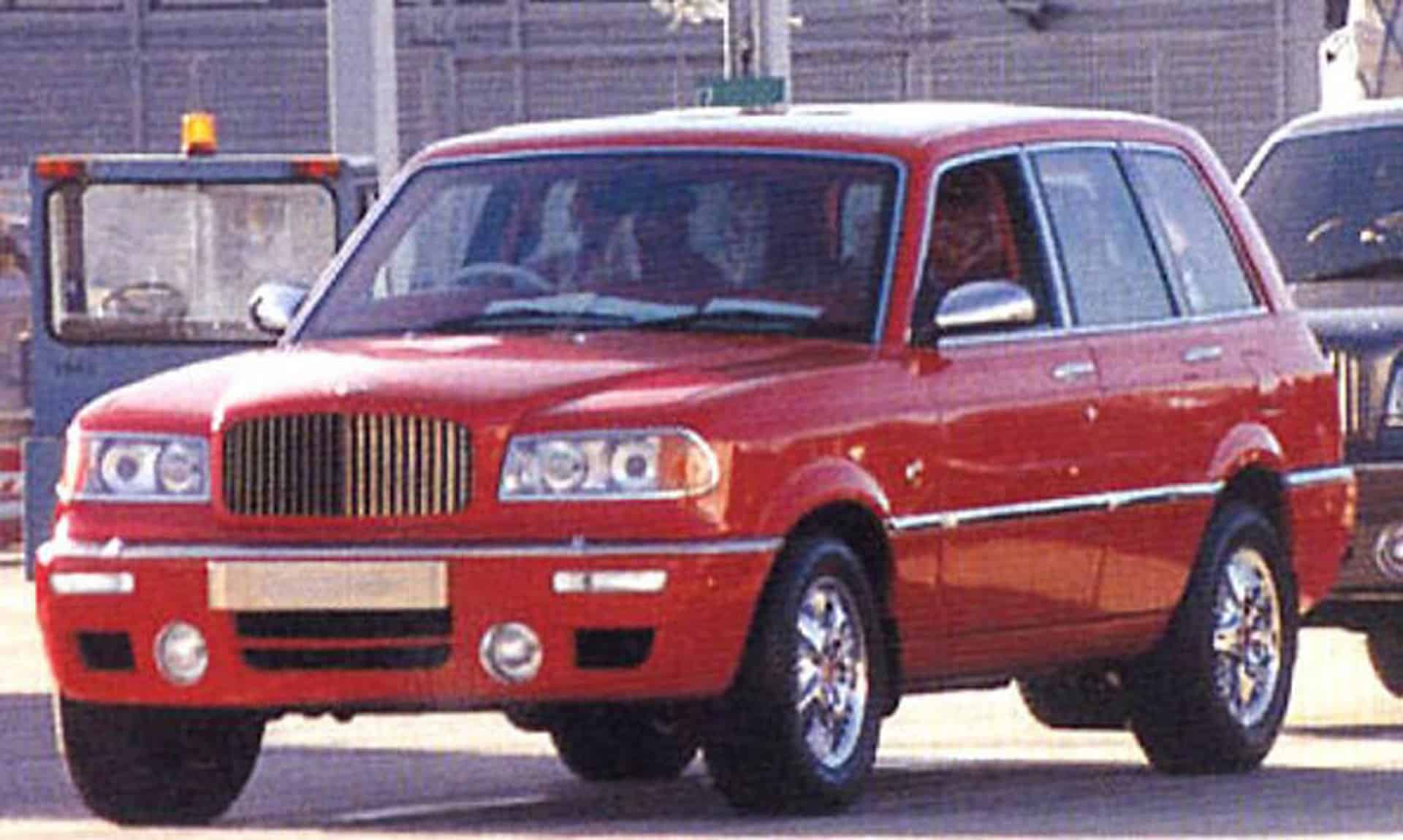 bentleys-first-suv-built-in-1994-for-a-sultand.jpg