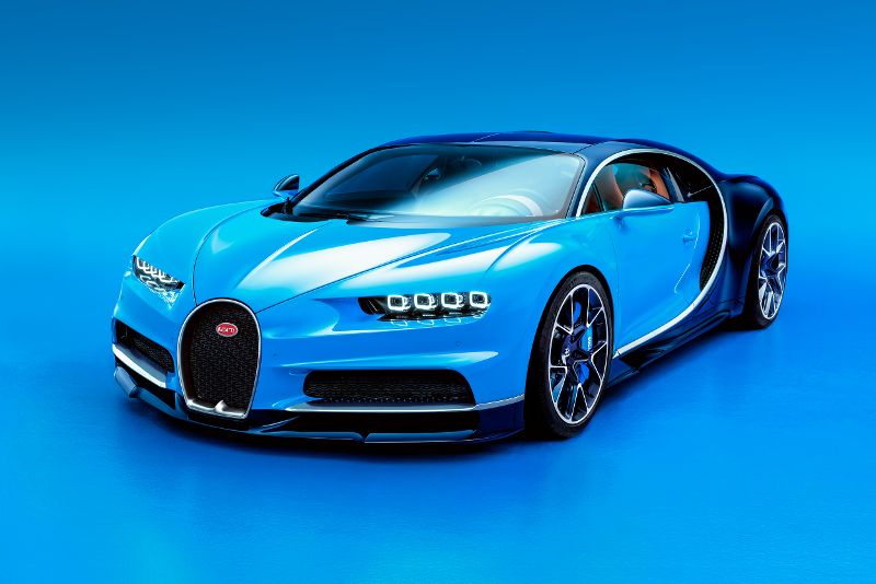 Bugatti Chiron Front Scheinwerfer Kühler Felgen Karosserie Windschutzscheibe
