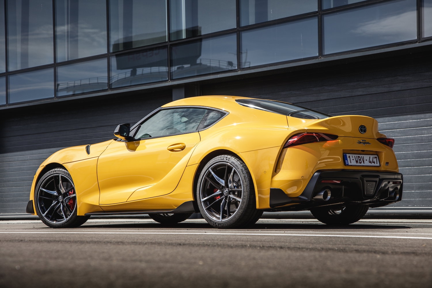  Supra  2019  Yellow 8 Motorblock