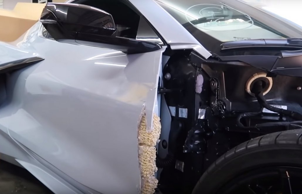Video: Corvette mit Ramen repariert