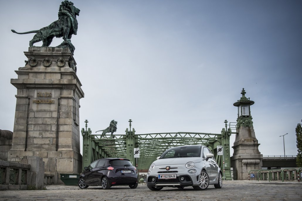 Abarth 595 Esseesse vs Renault Zoe: Stadt gegen Stadt