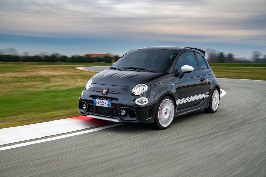Abarth F595 und 695 esseesse: Mal wieder ein Fest