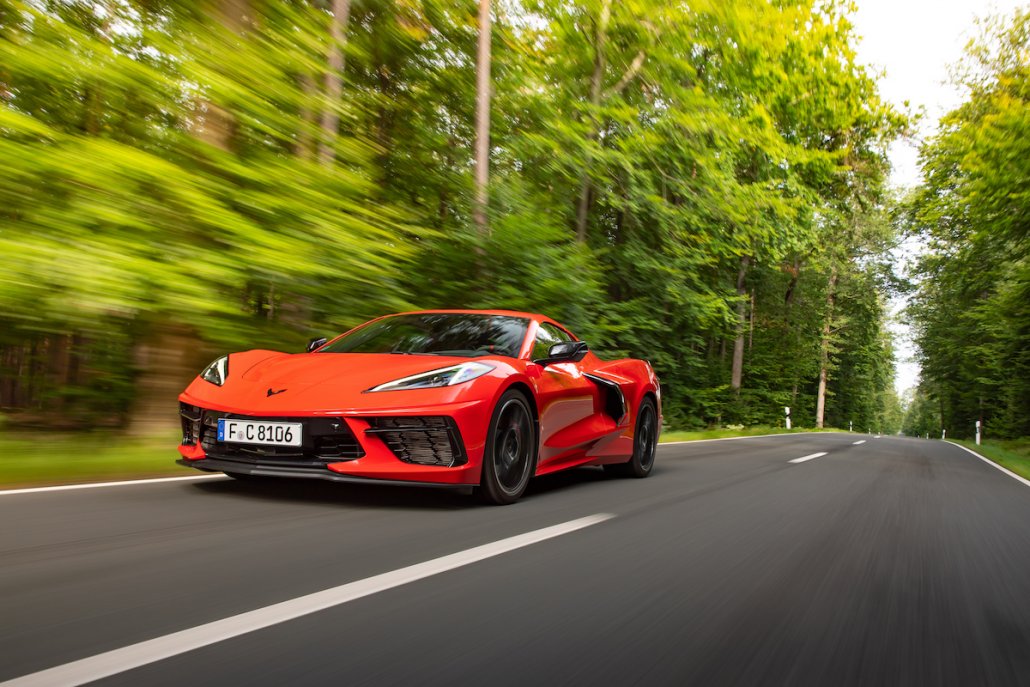 Corvette C8: Ab durch die Mitte