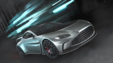 Aston Martin V12 Vantage dynamisches Bild