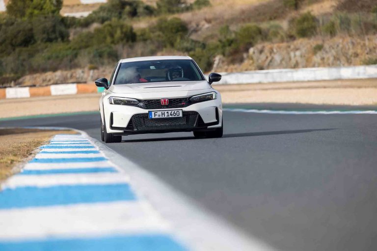 Honda Civic Type R 2023 – Heilige Erde