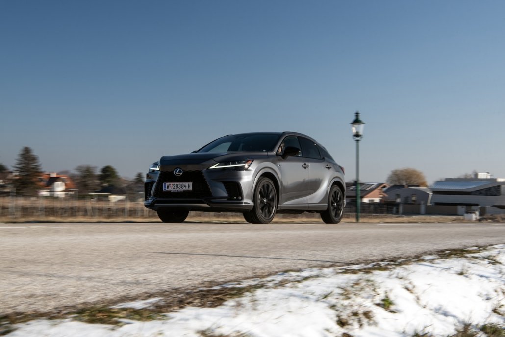 Lexus RX500h: Der sanfte Riese