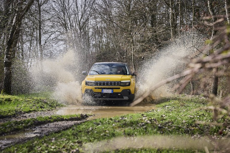 Jeep Avenger e-Hybrid: Das Team ist (fast) komplett
