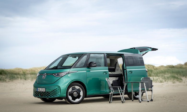 VW ID. Buzz mit Gute-Nacht-Paket als Camper eingerichtet