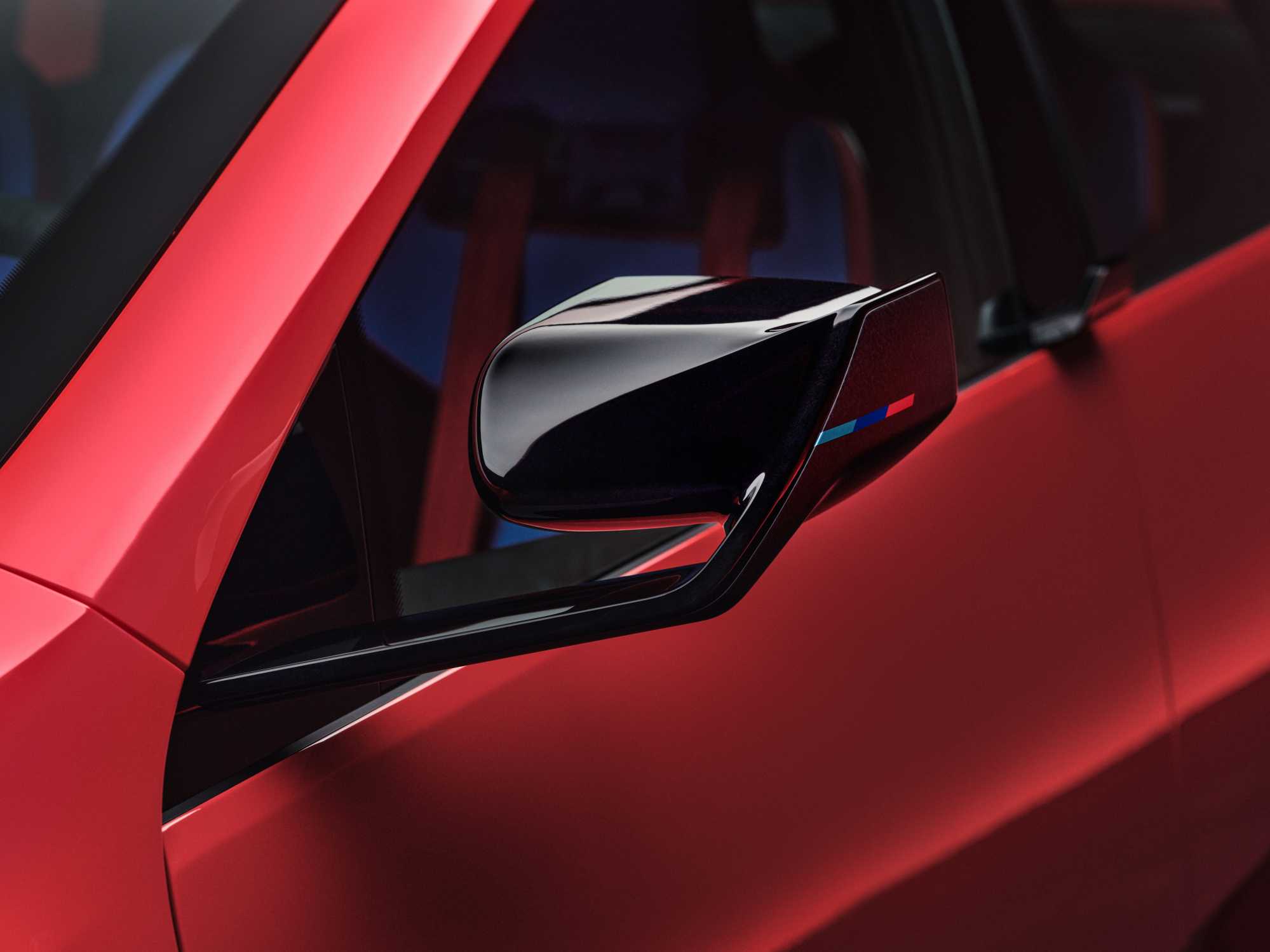 BMW M Concept Neue Klasse – Innenraum mit fahrerorientiertem Cockpit und Schalensitzen