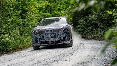 BMW X5 G65 Prototyp mit Tarnfolie bei Testfahrt in Spartanburg