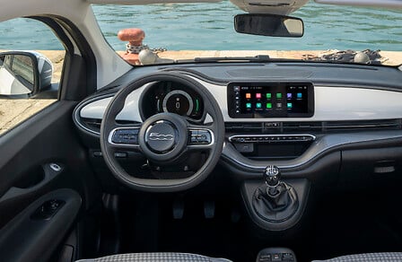 Fiat 500 Hybrid Dolcevita Interieur