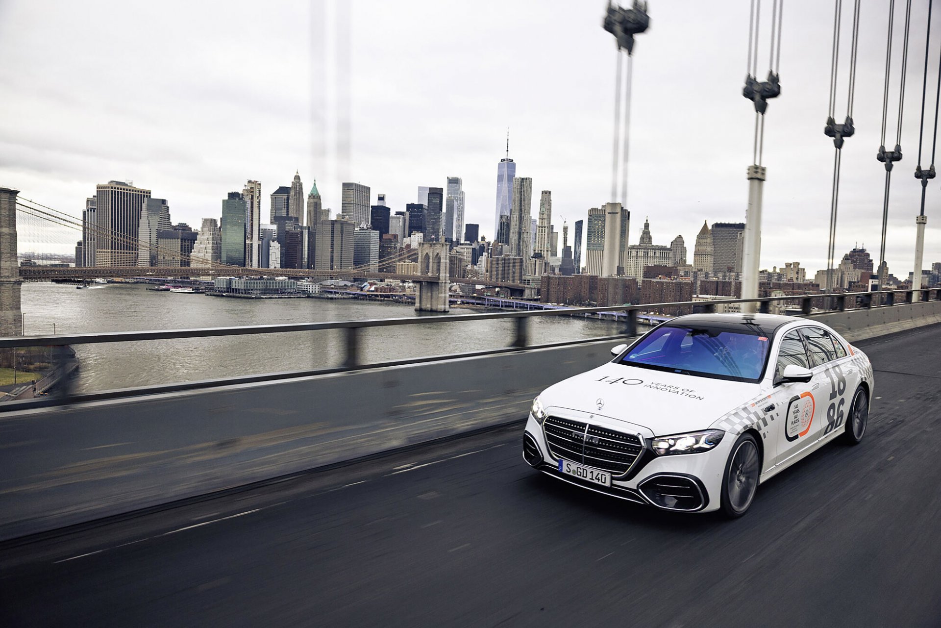 Mercedes-Benz S-Klasse 140 Years 140 Places New York 2026