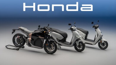 Honda WN7 Elektromotorrad Gesamtansicht
