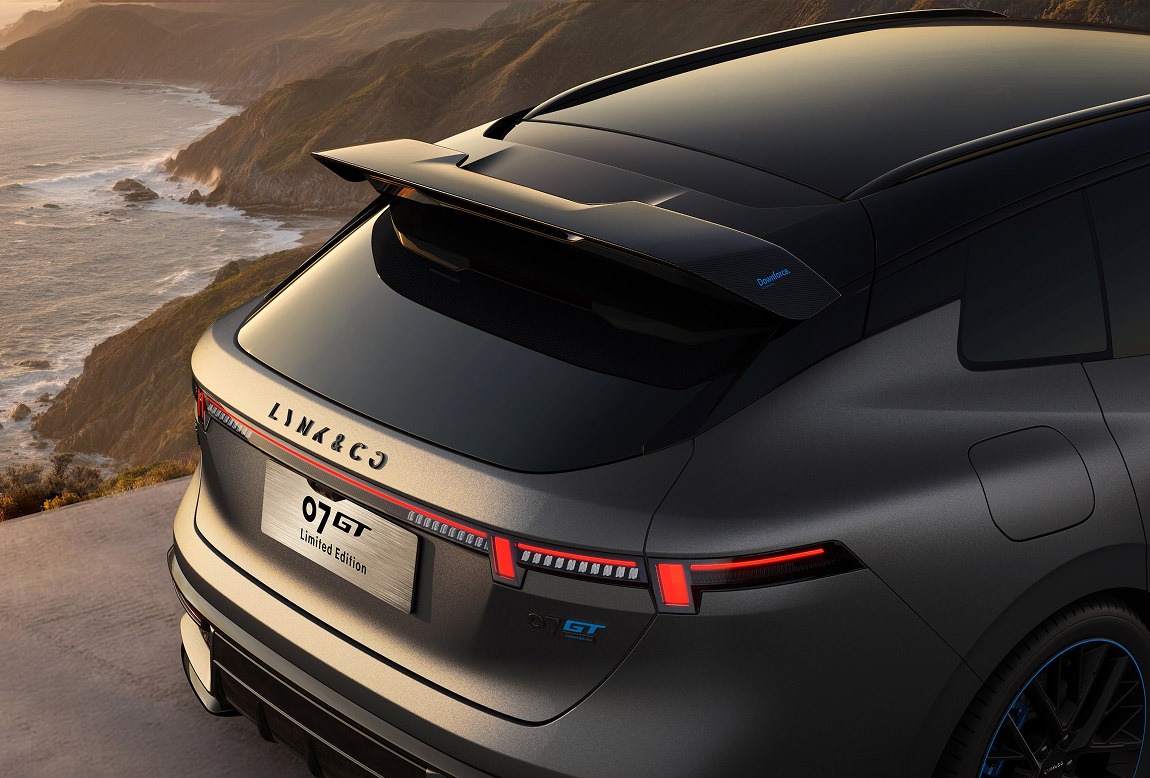 Lynk & Co 07 GT Seitenansicht