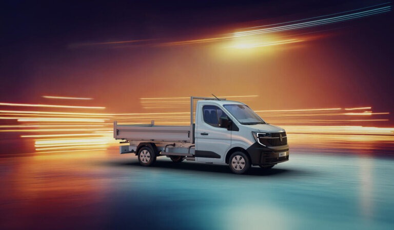 Renault Master Facelift: Neue Mittelkonsole und mehr Sicherheit