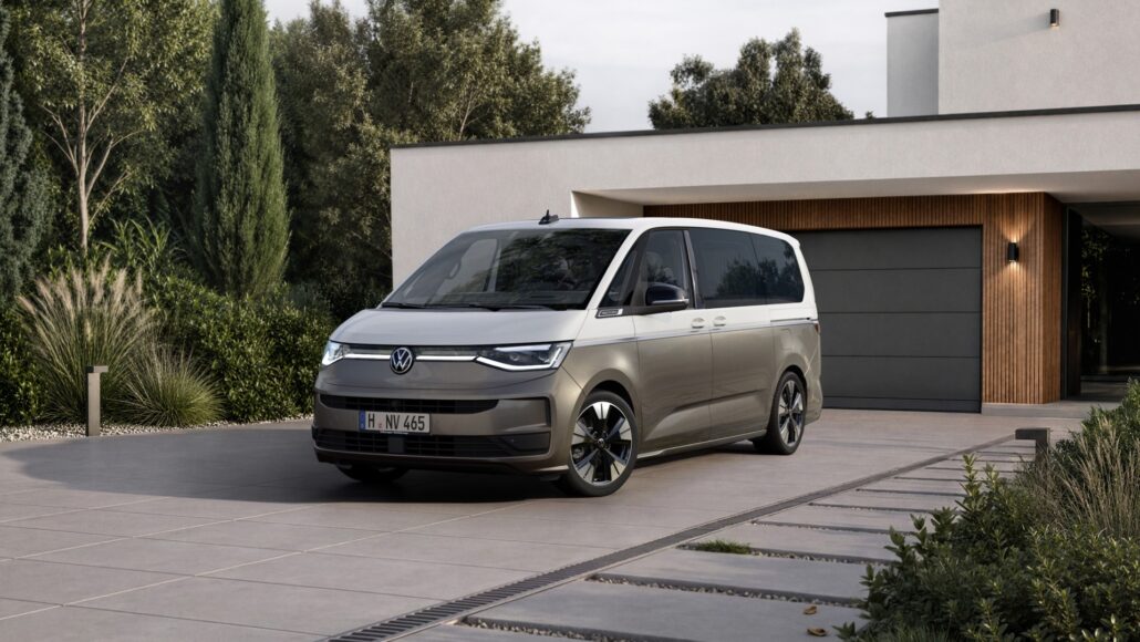 VW Multivan 2026 in der Außenansicht, weitere Perspektive