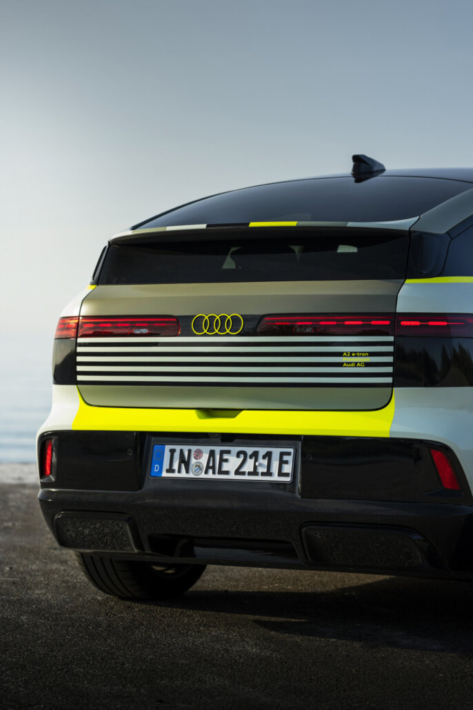 Audi A2 e-tron, Erprobungsfahrzeug in Fahrt