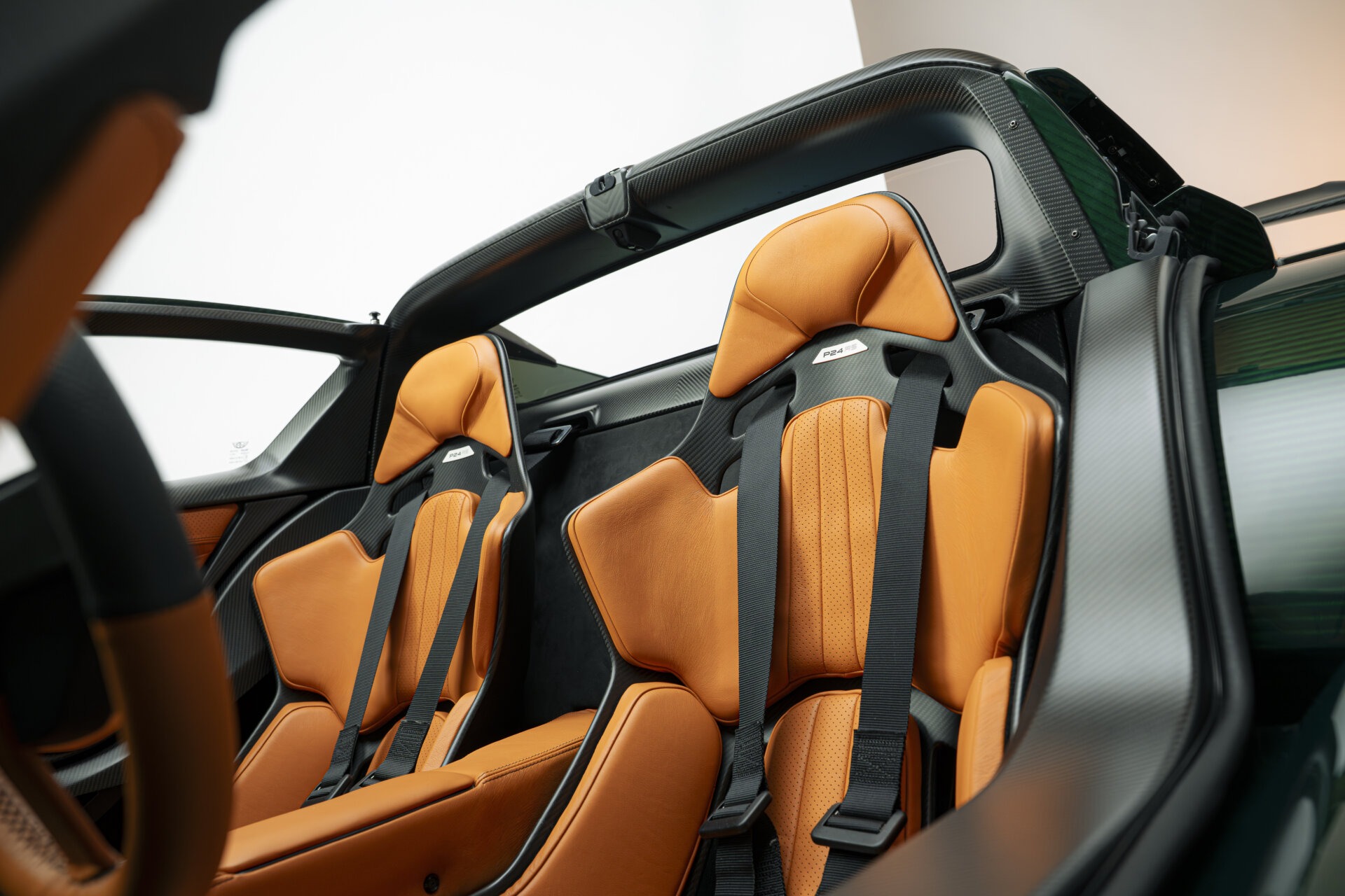 Innenraum des Donkervoort P24 RS mit Recaro-Sitzen