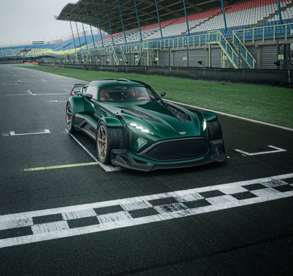 Donkervoort P24 RS im Fahrbetrieb auf der Rennstrecke