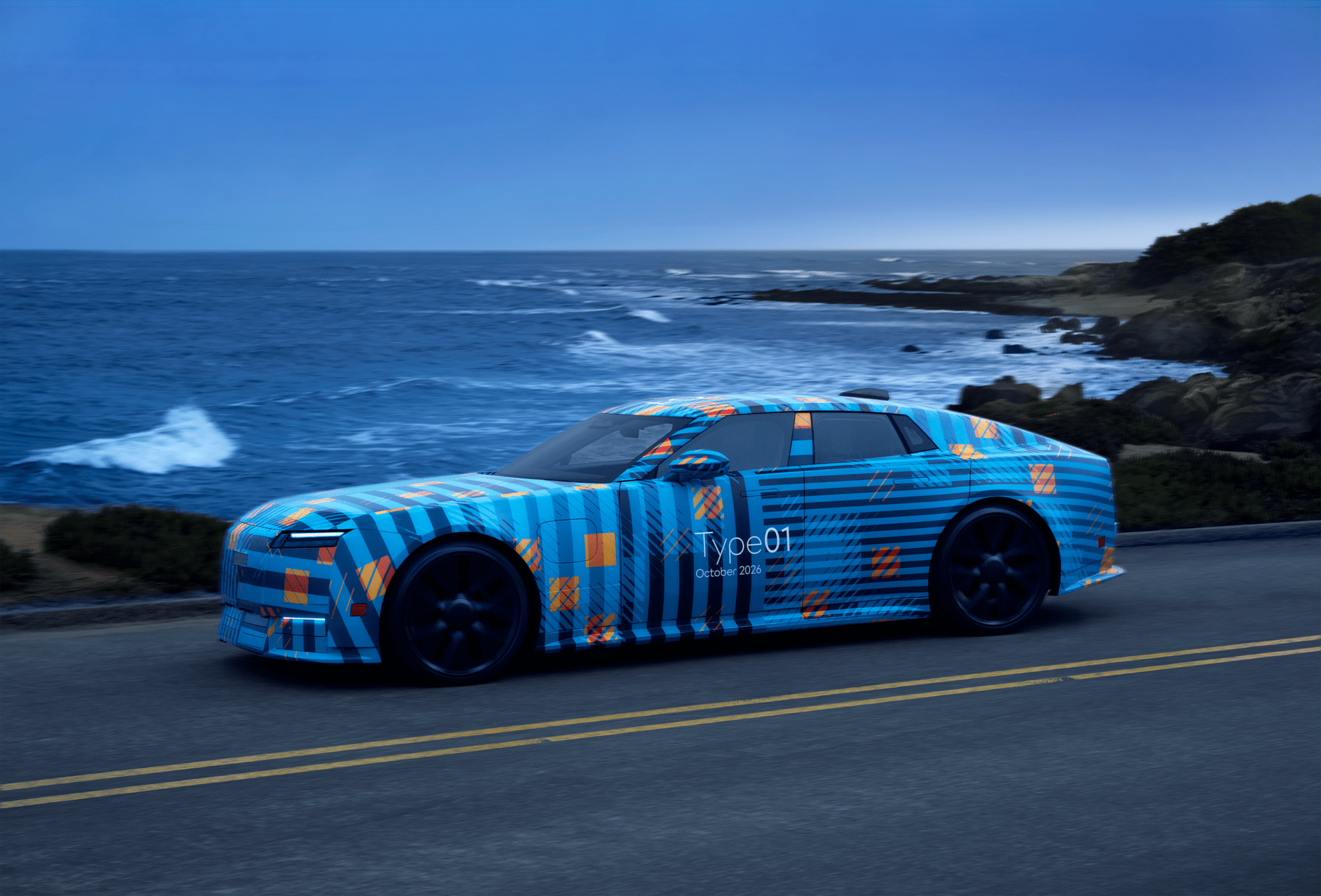 Jaguar Type 01 Prototyp mit neuer Folierung bei der Pebble Beach Concours-Praesentation