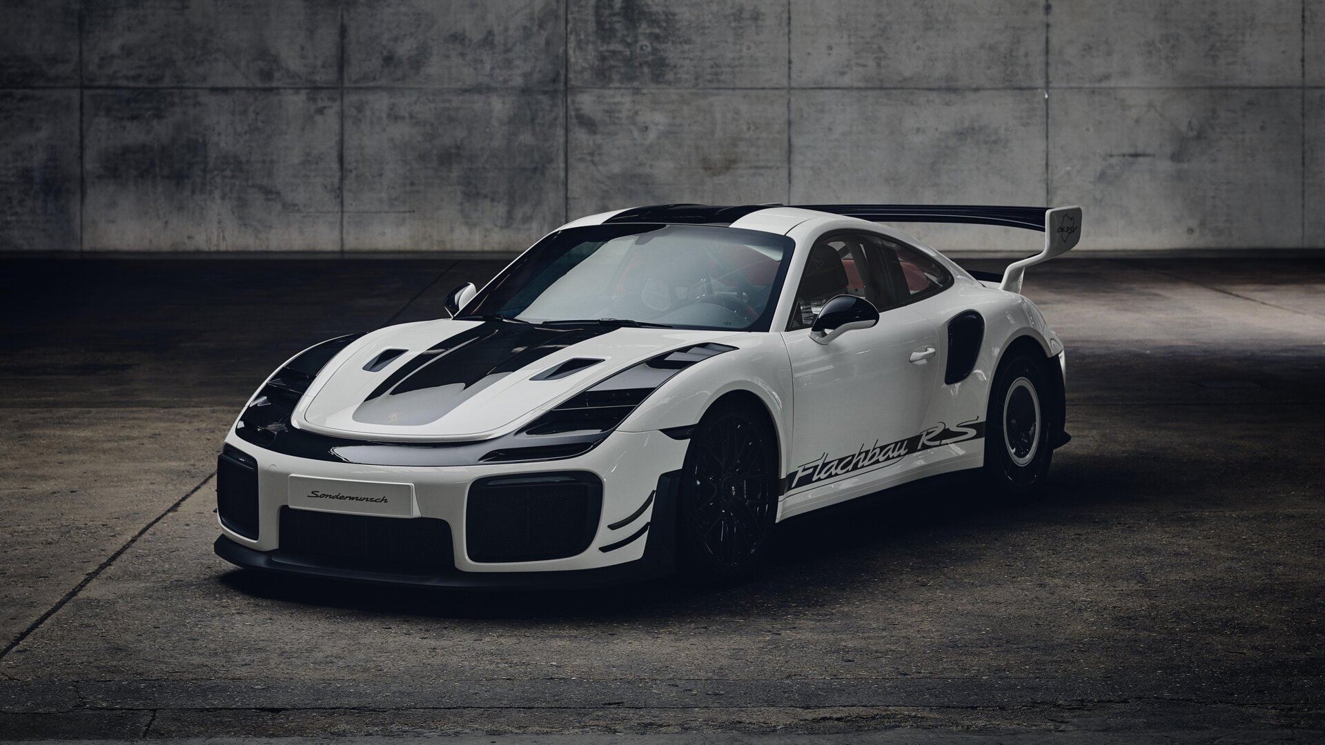 Porsche 911 GT2 RS Flachbau-Einzelstück, Sonderwunsch-Fahrzeug