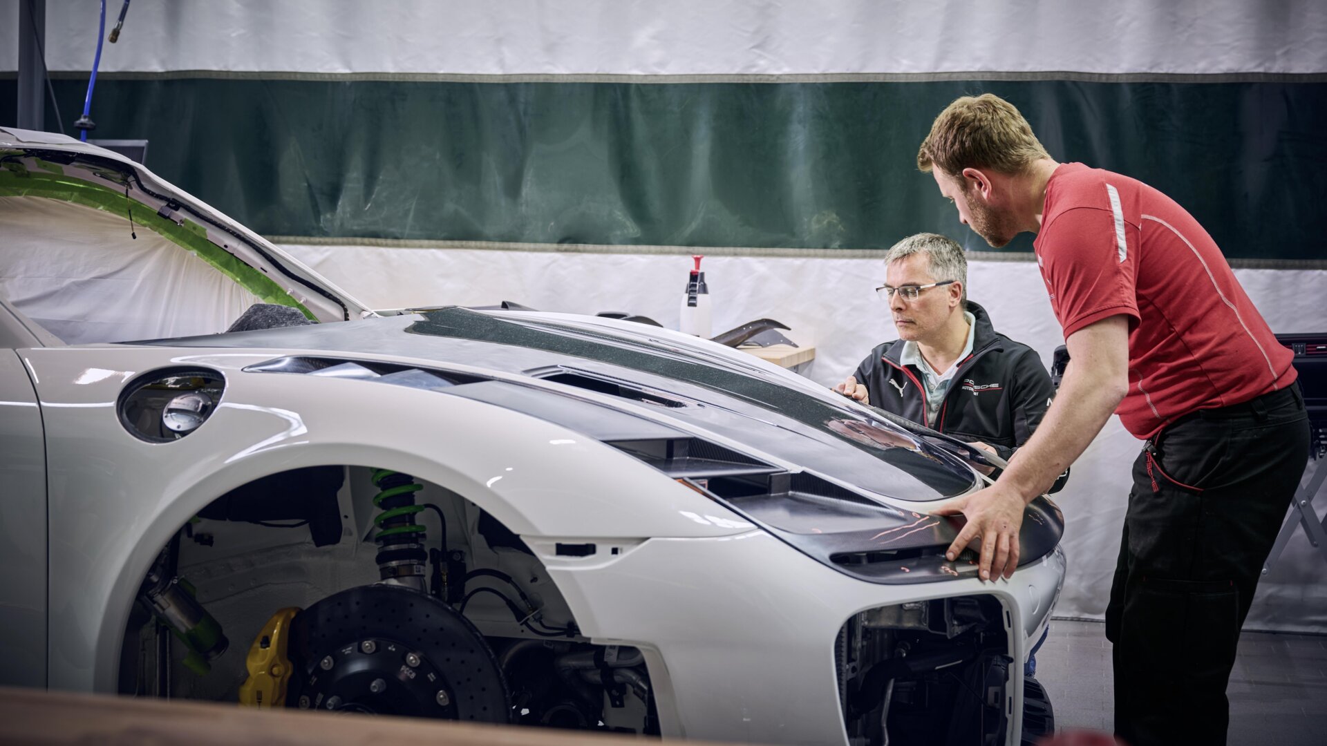 Porsche 911 GT2 RS Flachbau-Einzelstück, Sonderwunsch-Fahrzeug
