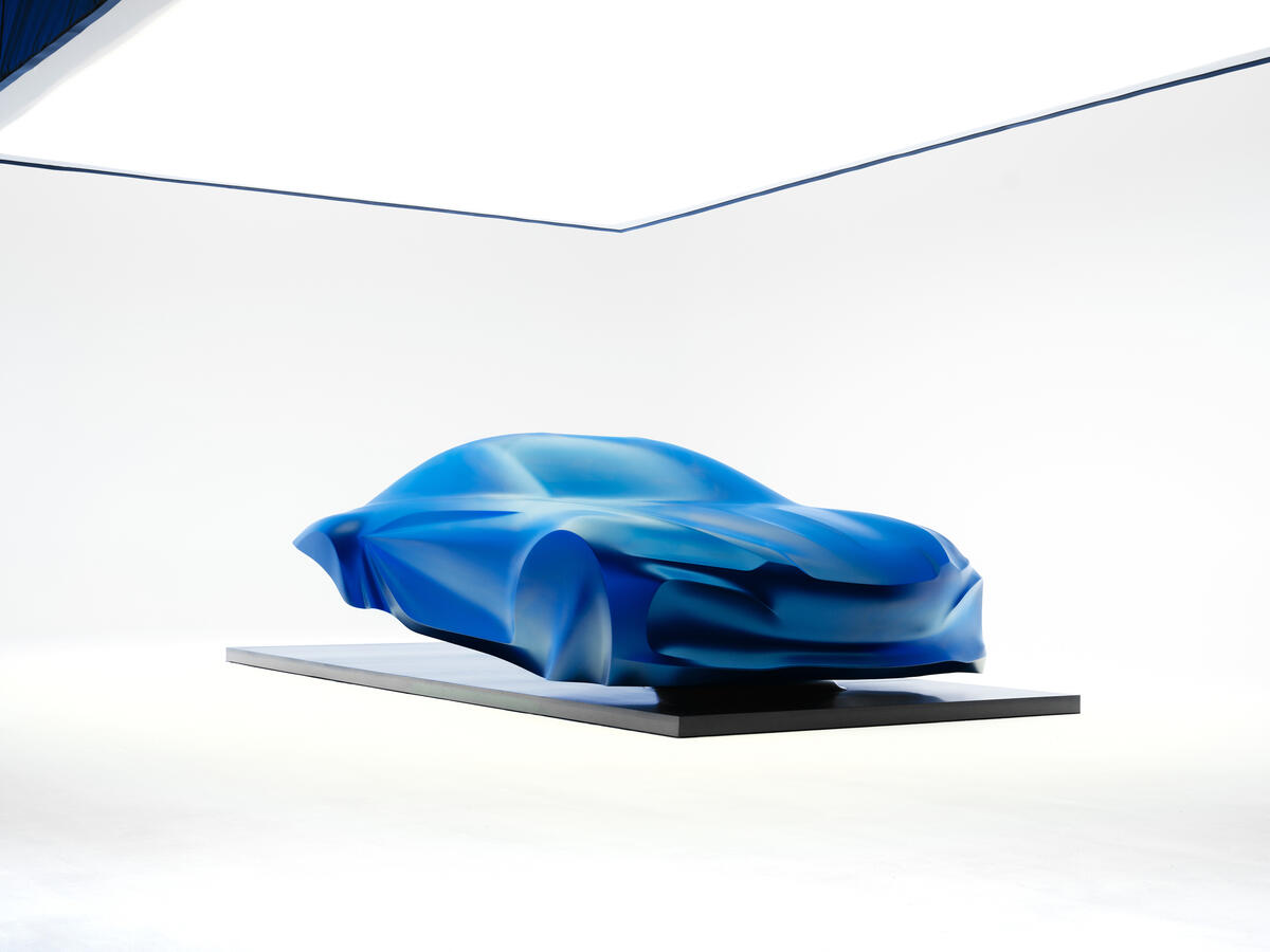 Alpine A110 Skulptur: Blick auf die Linienführung der künftigen A110