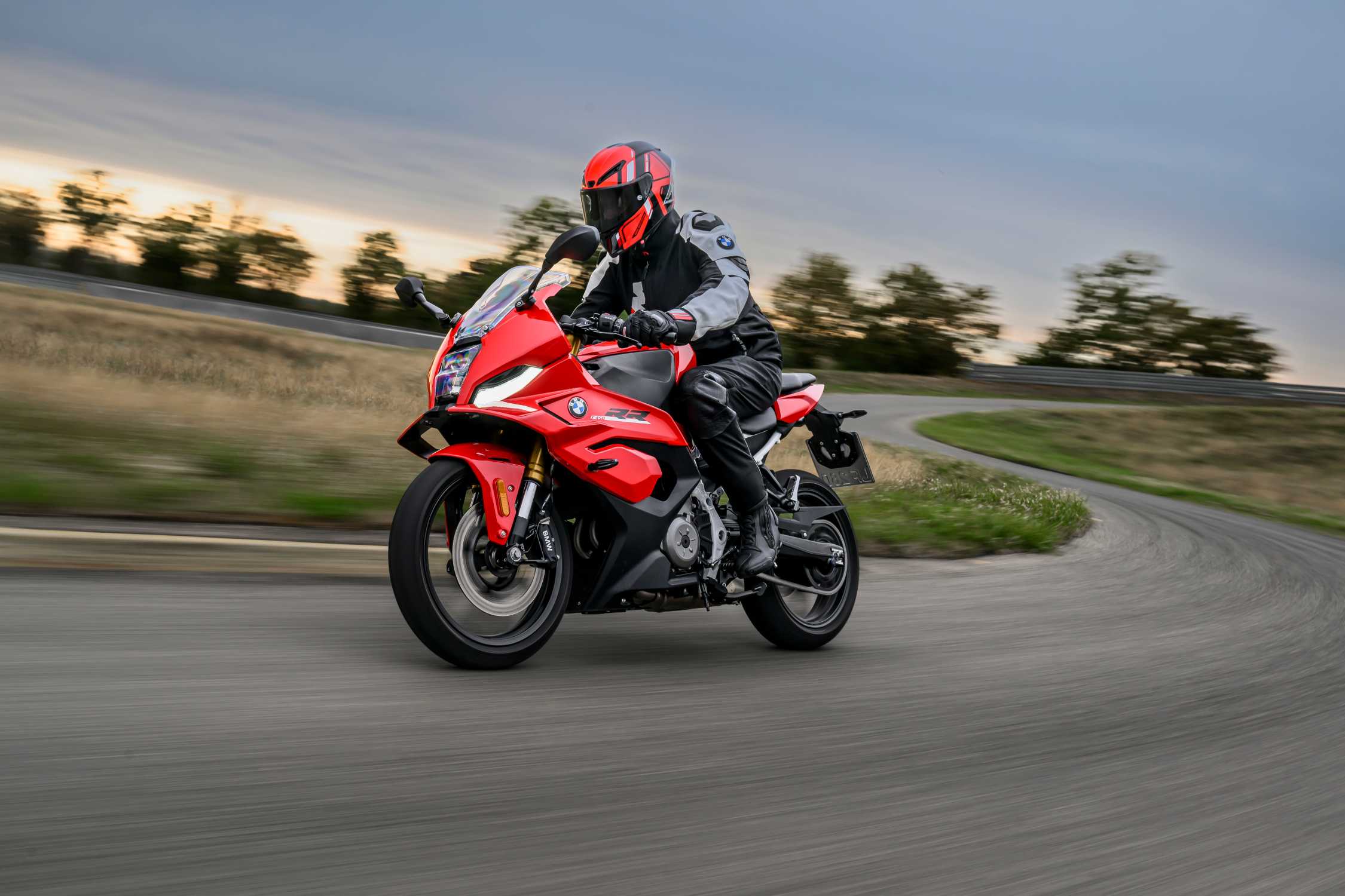 BMW F 450 RR Supersportler für die A2-Klasse