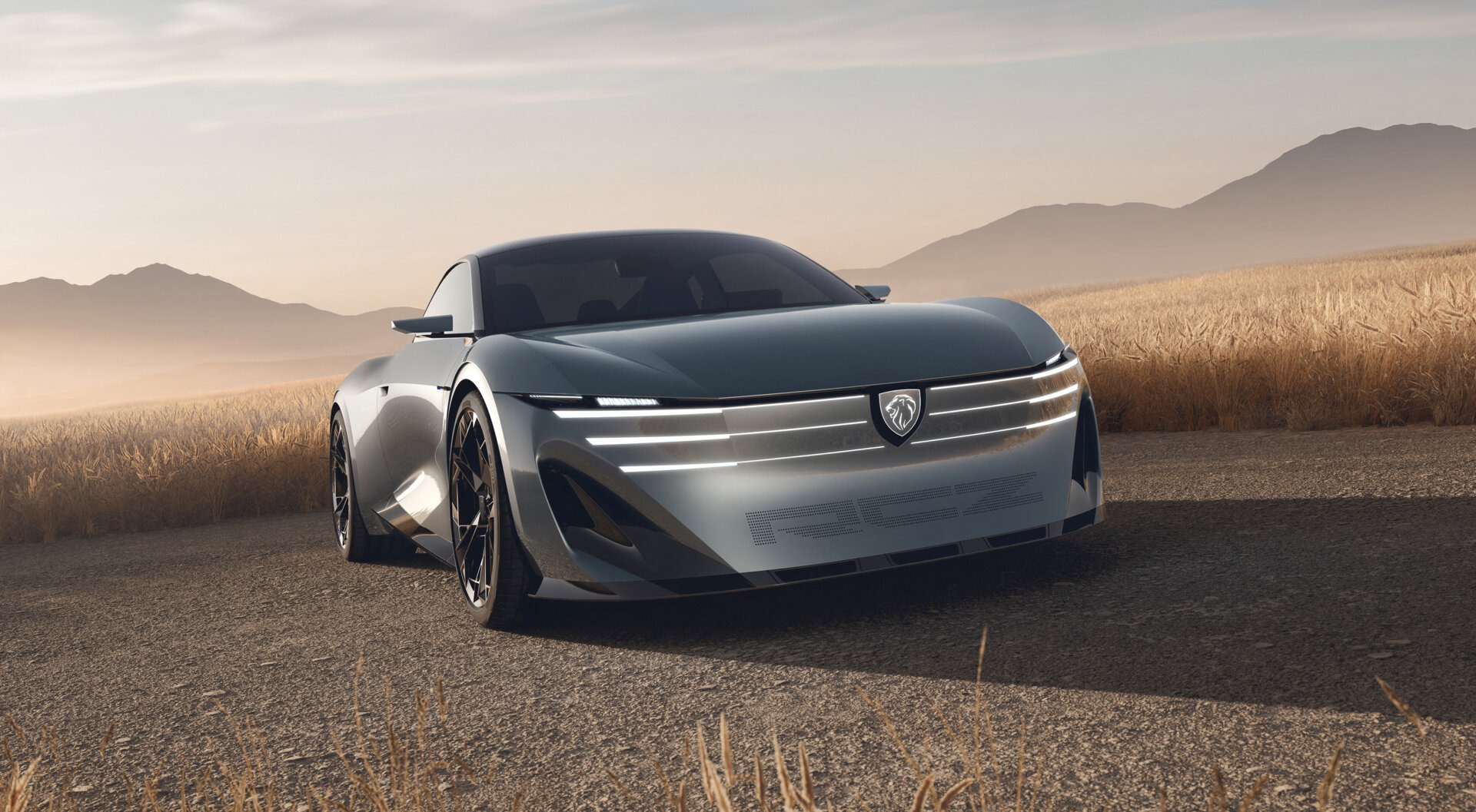 Peugeot RCZ Vision: Frontpartie mit horizontalen Lichtkrallen und beleuchtetem Löwen-Emblem