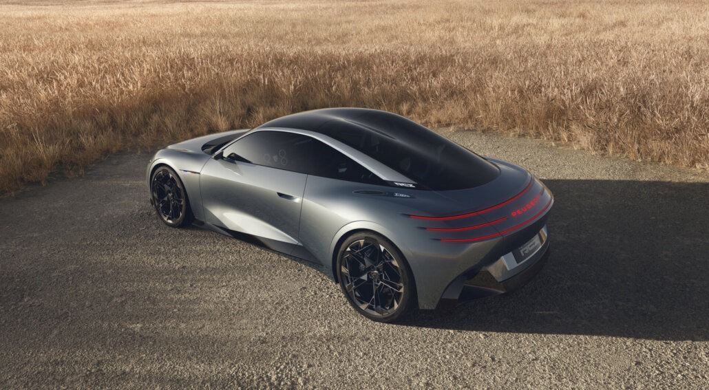 Peugeot RCZ Vision: Dreiviertel-Heckansicht der stehenden Studie